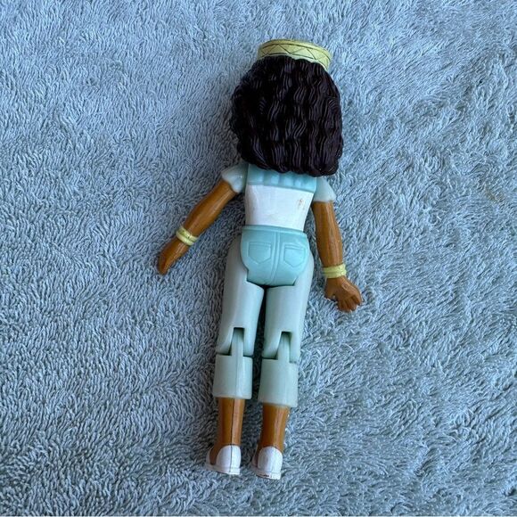 DAISY from Dora the Explorer, Poseable Doll Cousin Daisy Márquez Queen - Picture 2 of 4
